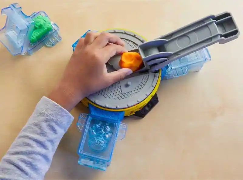 Juguete Play-doh Marvel Hulk Aplasta Y Moldea Para Niños