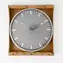 Reloj Pared Concepts Crystal Blue Cm Plateado Plastico