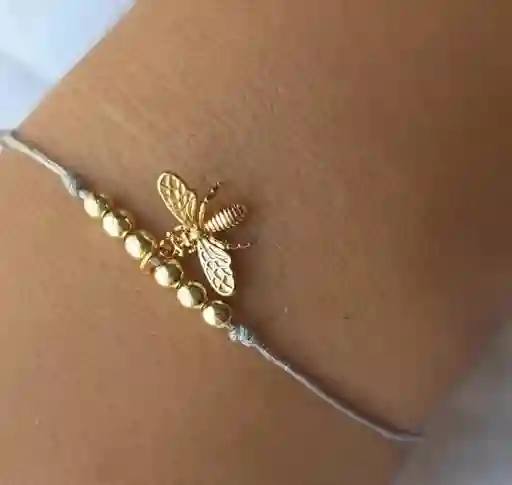 Manilla Delicada Abejita