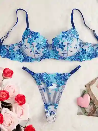 Conjunto Bordado Floral Talla M