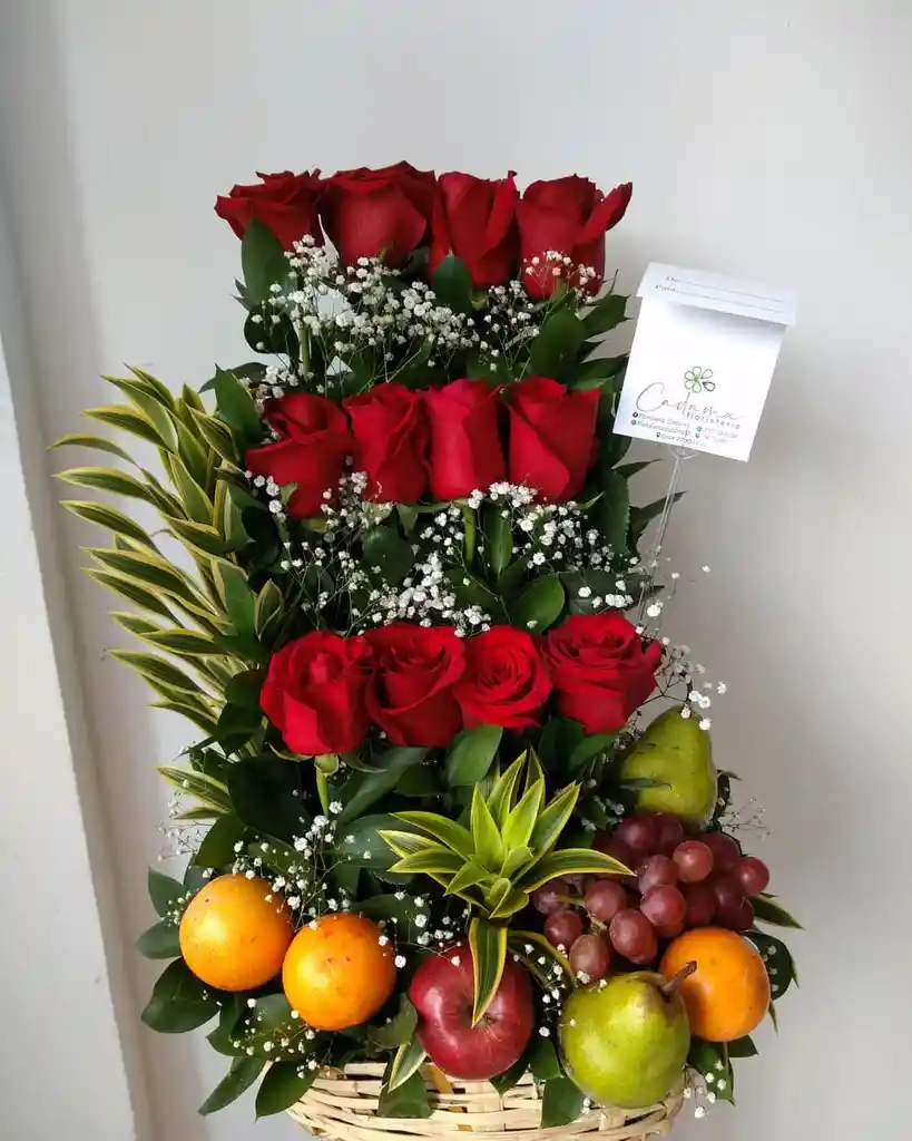 Ramo Con Frutas