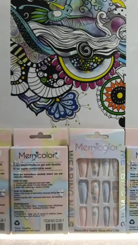 Uñas Postizas Decoradas Merrycolor – Elegancia Y Estilo Al Instante