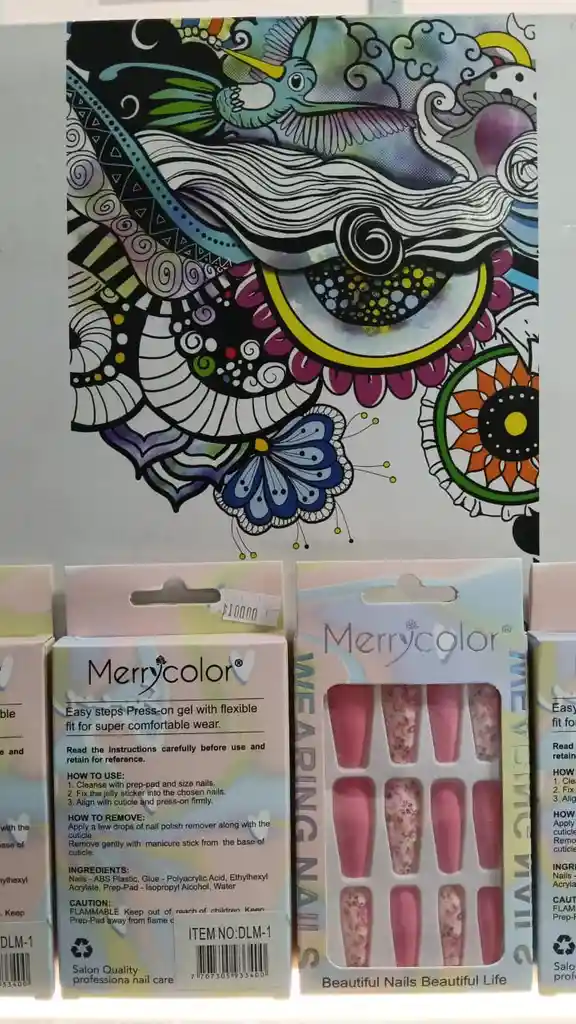 Uñas Postizas Decoradas Merrycolor – Elegancia Y Estilo Al Instante