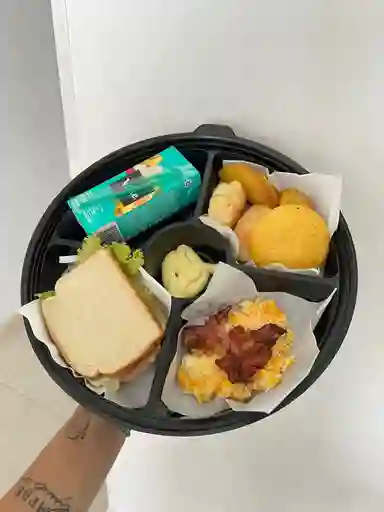 Bandeja Desayuno Sencillo