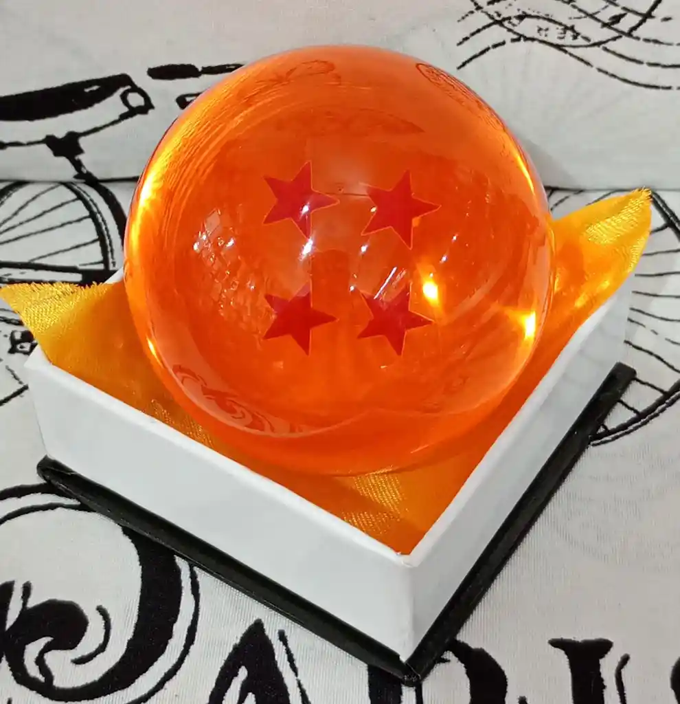 Esfera Del Dragón 4 Estrellas Dragon Ball Z 7 Cms