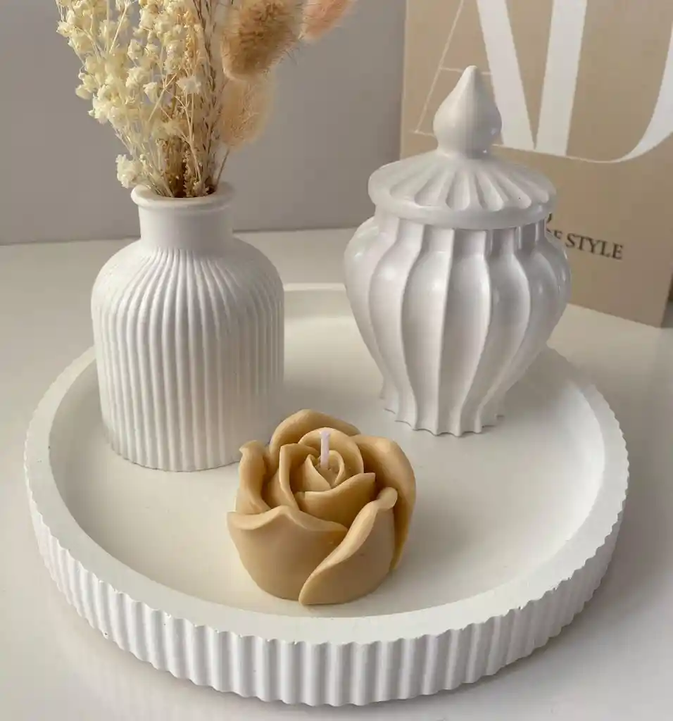 Centro De Mesa Con Anfora Y Florero, Bandeja Y Vela