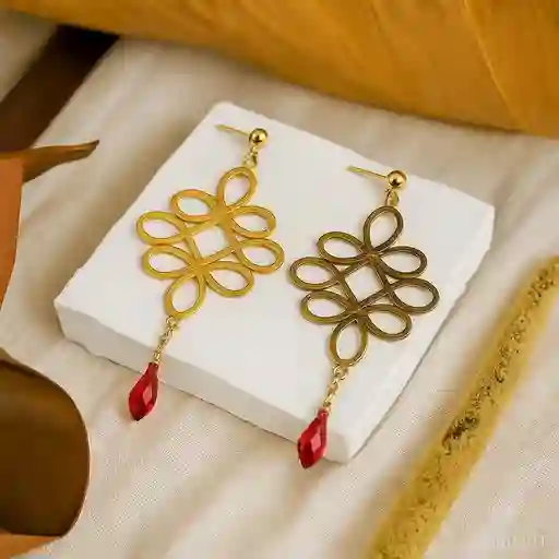 Aretes Nudo Tibetano