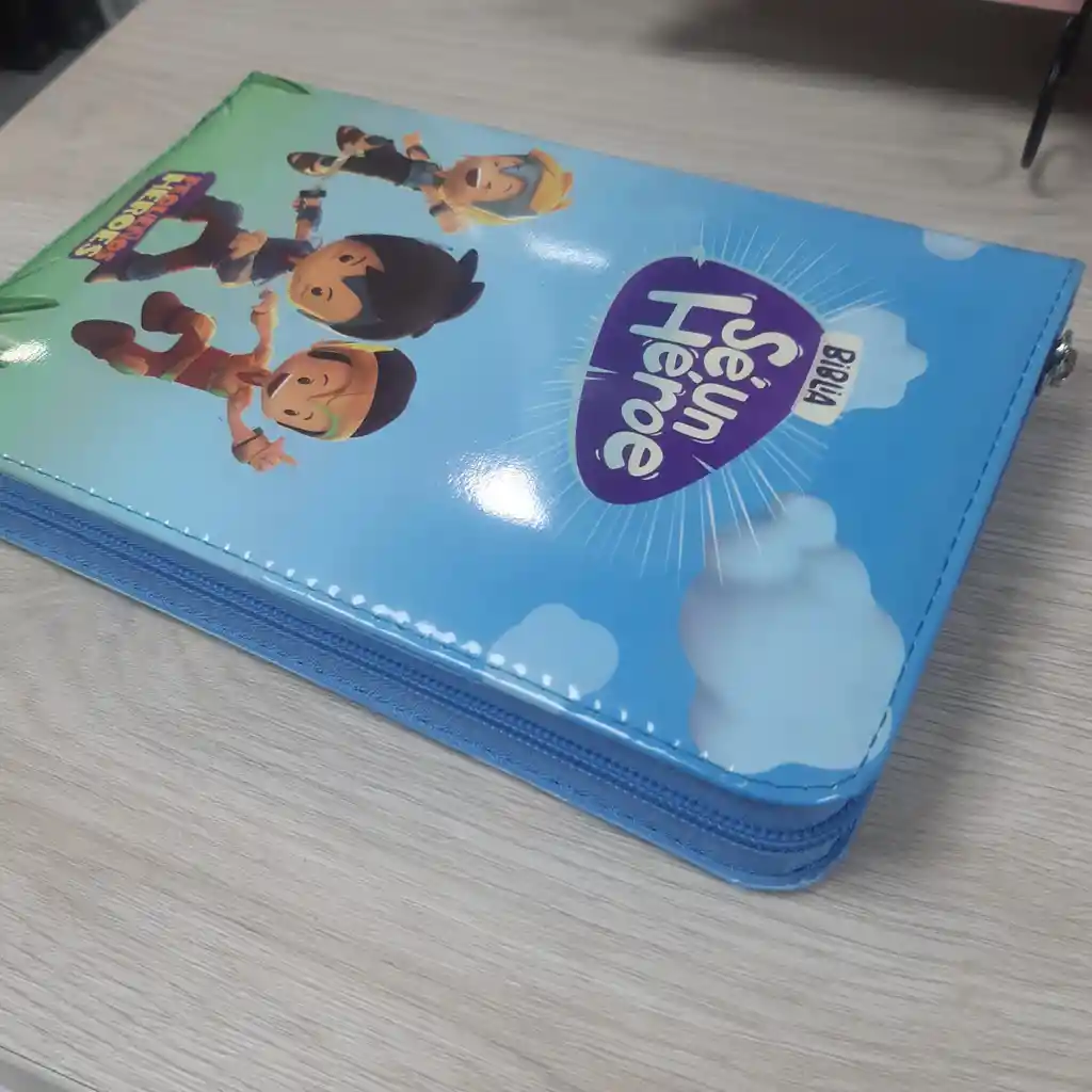Biblia Sé Un Héroe Niño Azul Tla Cierre Letra Grande