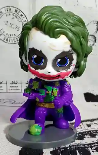 Figura Comic Joker Heath Ledger Pvc 9 Cms