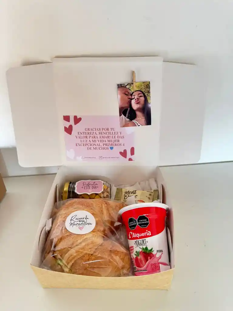 Caja Pequeña Croissant