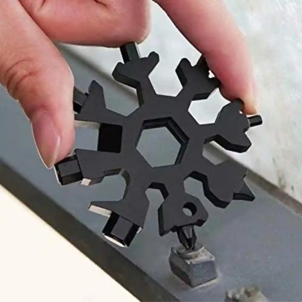 Llavero Multi Herramienta 18 En 1 De Acero Inoxidable Copo Nieve