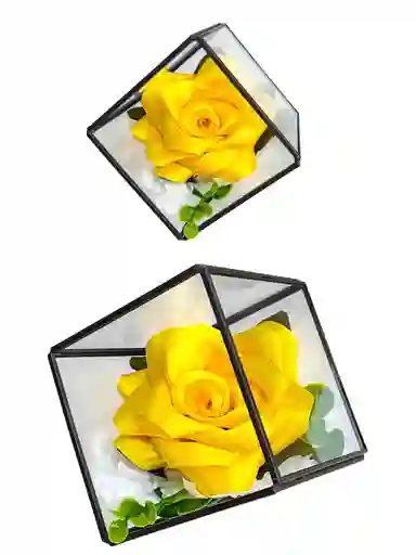 Regalo Especial La Princesa Con Rosa Eterna Amarilla En Cupula De Vidrio - Feliz Dia - Feliz Cumpleaños - Amor Y Amistad - Flores Amarillas