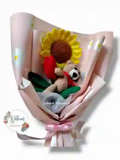 Bouquet De Un Girasol Oso Y Tulipan En Crochet