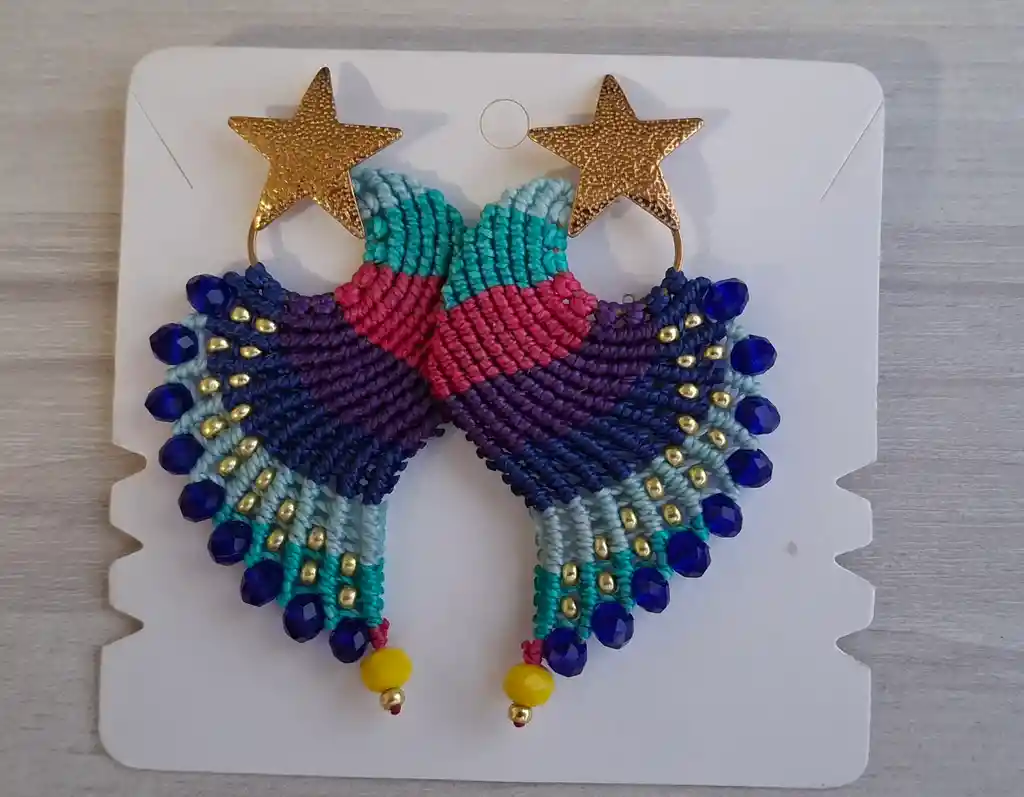 Aretes Alitas, Pavo Reales, Alas De Ángel En Micro Macramé, Polvo De Estrella