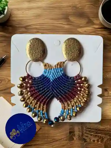 Aretes Alitas, Pavo Reales, Alas De Ángel En Micro Macramé, Dorados