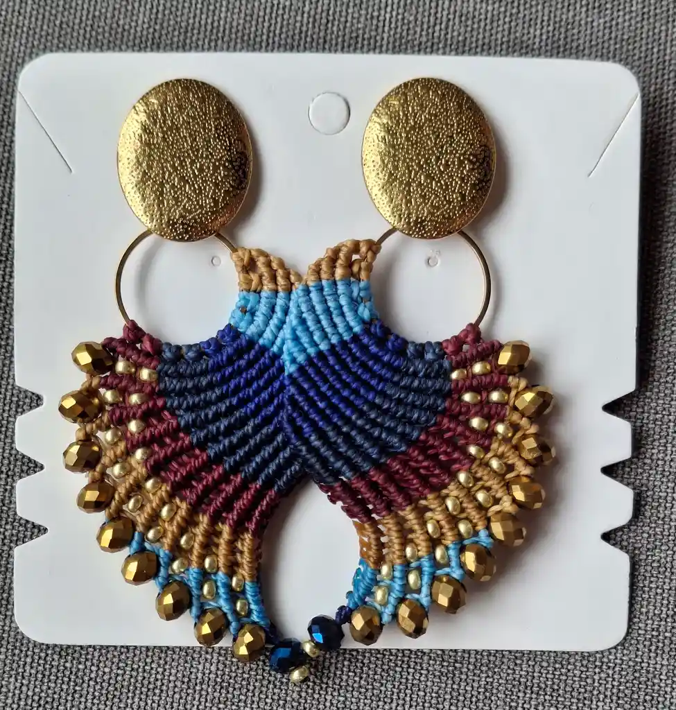 Aretes Alitas, Pavo Reales, Alas De Ángel En Micro Macramé, Dorados