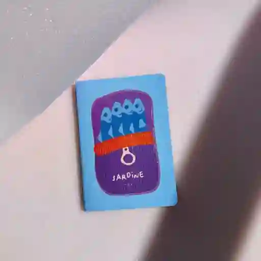 Sardine  Monthly - Weekly Planner Mini (sin Fechas)