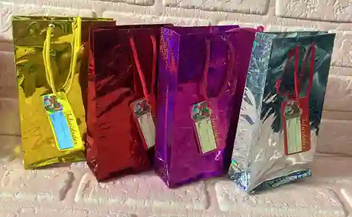 Bolsa Regalo Metalizada / Holograma Talla S (( 11*20*4 )) Colores De Dama