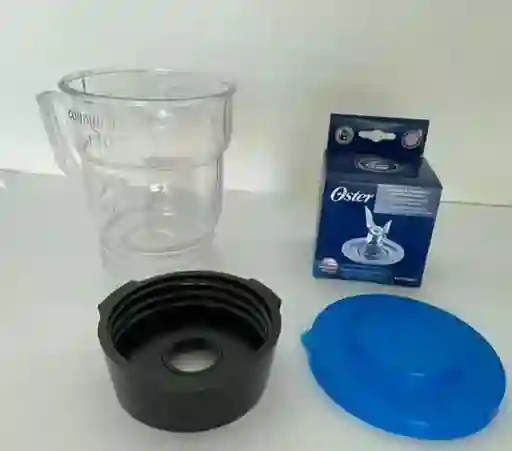 2 Vasos Compoteros De Plastico + 1 Cuchilla 6 Aspas + 1 Base