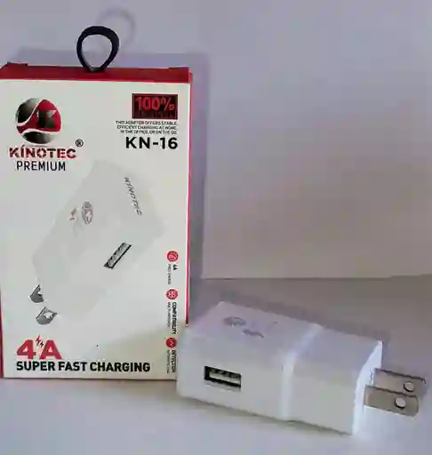 Kinotec Cargador 4a / Adaptador Usb