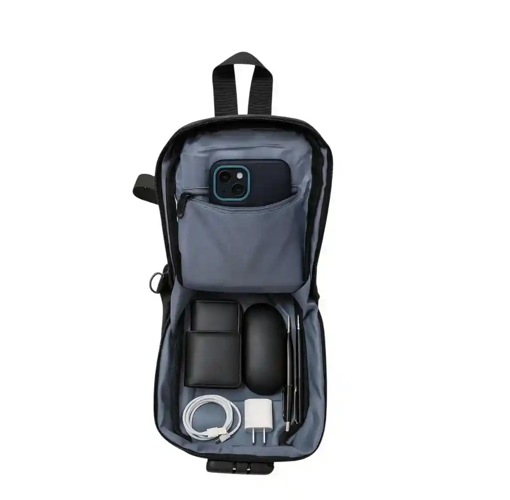 Bolso Cubierta Dura Fashion Pechero Para Hombre Con Clave