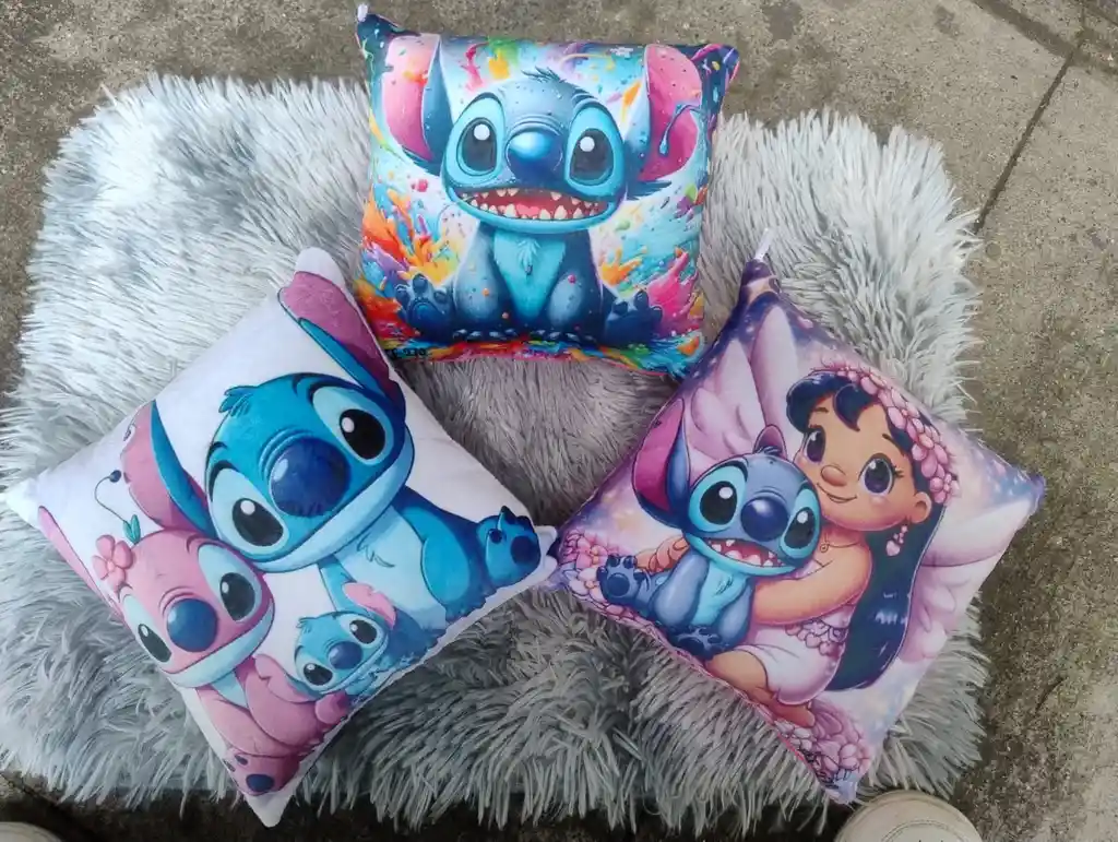 Cojín De Stitch Hermoso 20cm *20cm