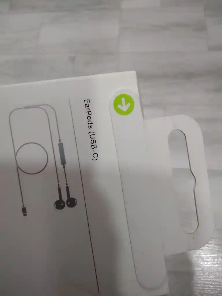 Audífonos Con Cable Entrada Tipo C Earpods Blancos