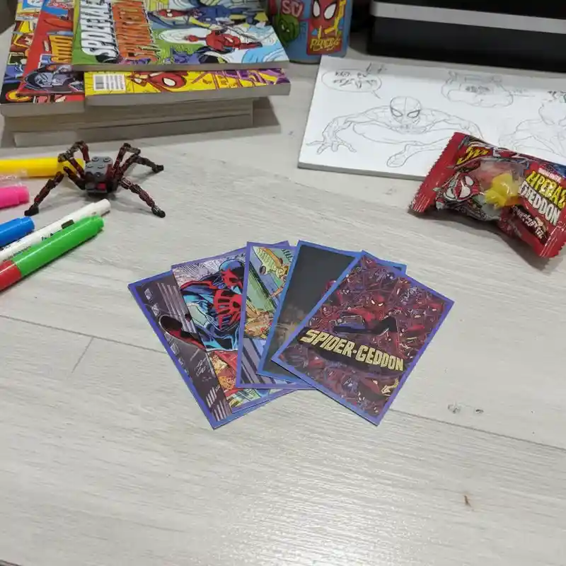 5 Láminas Stickers De Spiderman Variadas Panini Borde Azul
