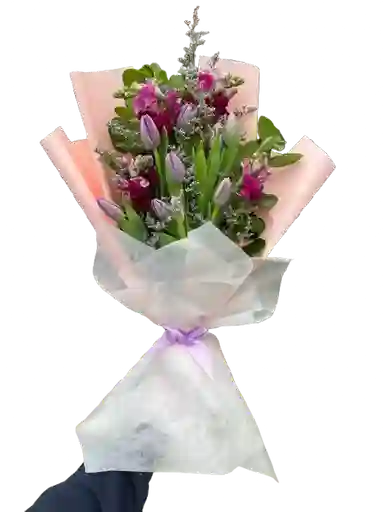 Bouquet De Tulipanes