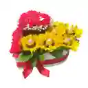 Corazón De Claveles, Girasoles, Perlas Y Chocolates