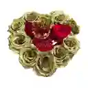 Corazón De Rosas Doradas Y Corona