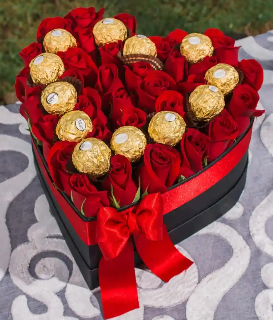 Corazón De Rosas