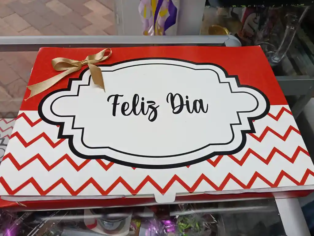 Caja Dulcera Feliz Dia - Detalle - Regalo - Dulces