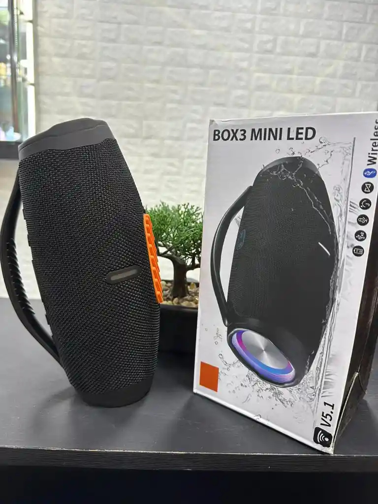 Parlante Box3 Mini Led (con Luces Rgb)