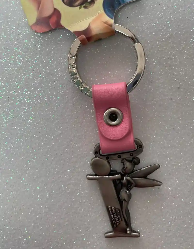 Llaveros De Metal Disney Con Iniciales💖