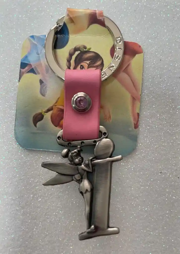 Llaveros De Metal Disney Con Iniciales💖