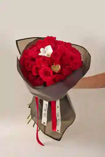 Rosas Rojas En Bouquet X 24 Y 1 Orquídea Amor Y Amistad