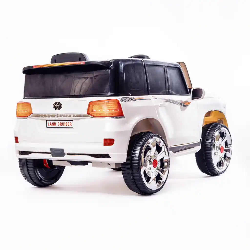 Carro Montable Toyota Land Cruiser 6v Control Remoto Blanco Niños