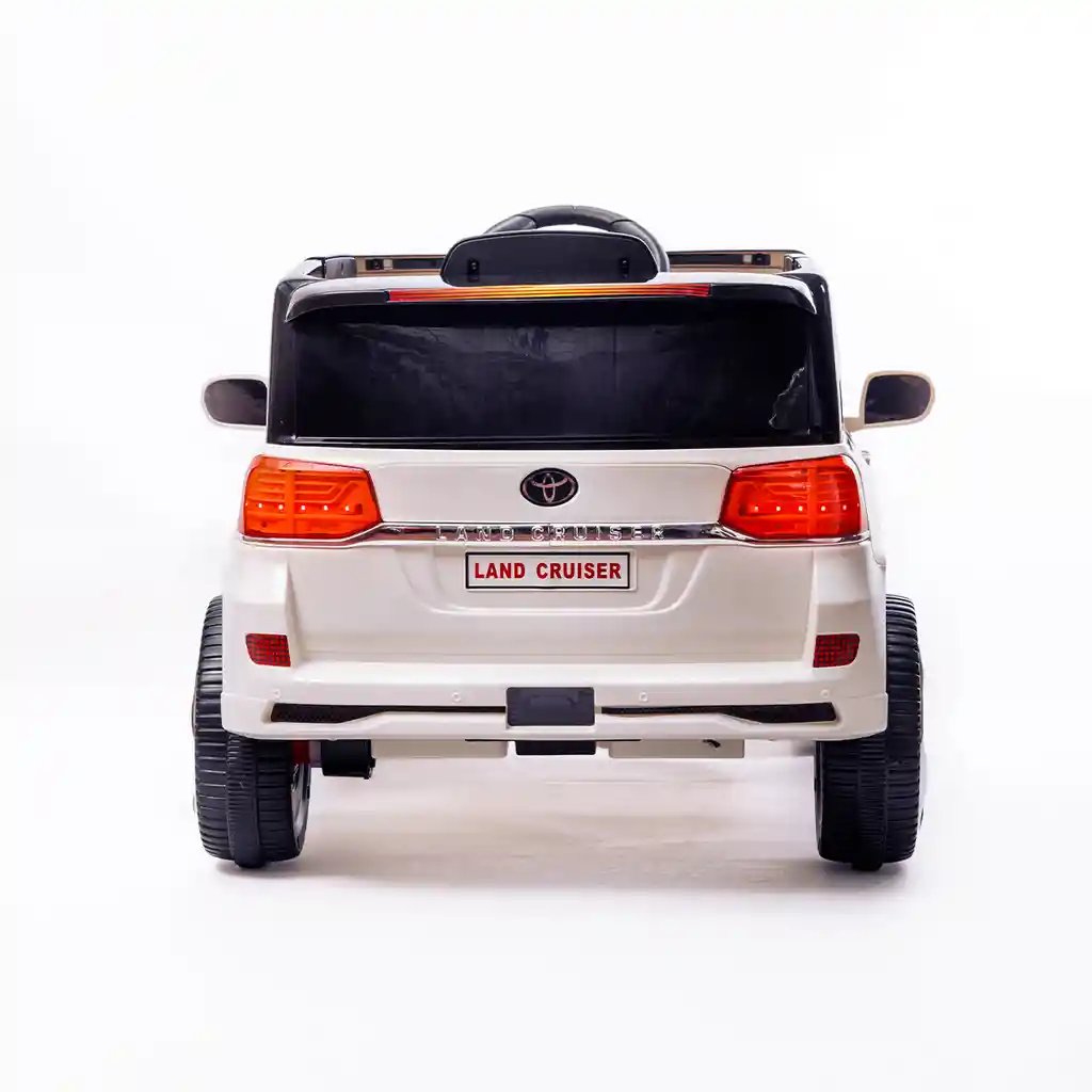 Carro Montable Toyota Land Cruiser 6v Control Remoto Blanco Niños
