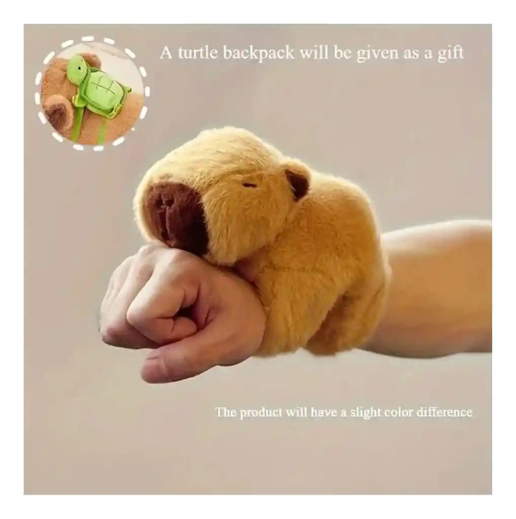 Pulsera De Peluche Capibara Con Mochila Tortuga