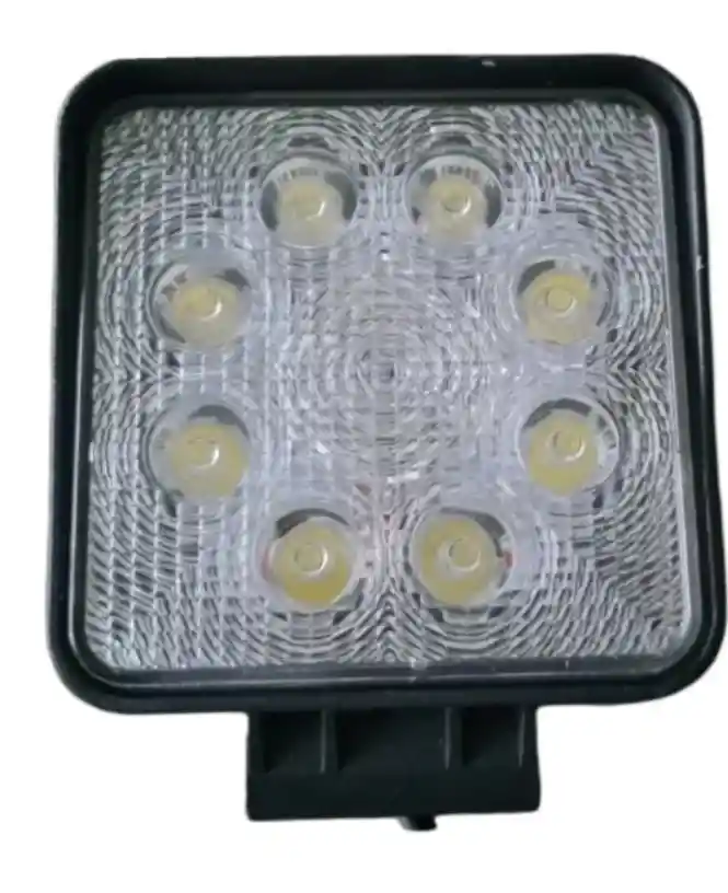 Lampara De 8 Bombillos Leds Faros 1850lm-para Carro 24 W