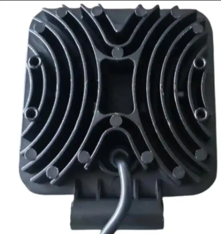 Lampara De 8 Bombillos Leds Faros 1850lm-para Carro 24 W