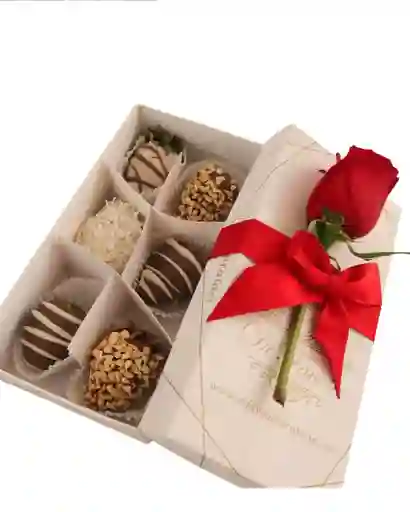 Fresas Con Chocolate X 6 En Caja Marmolizada Y 1 Rosa. Detalle Económico Amor Y Amistad