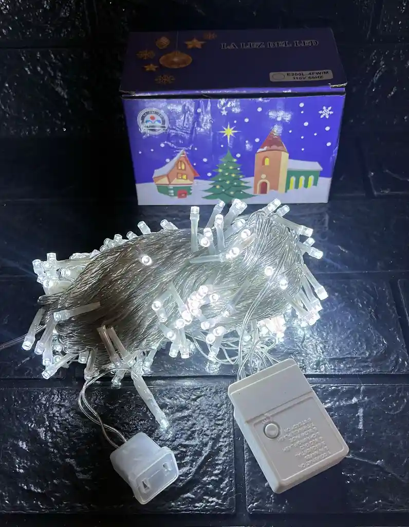 Luces De Navidad Lineal X200 Led Blanco Con Continuacion Cable Transparente