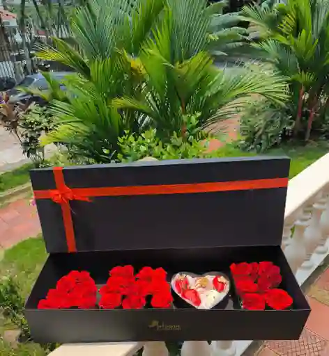 Caja Love Floral