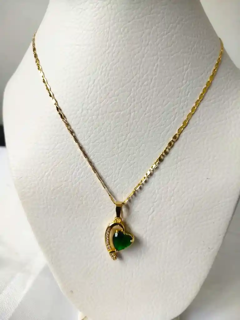 Cadena Dorado Piedra Verde