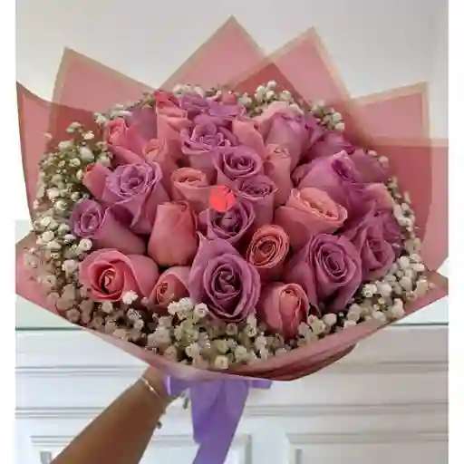 Bouquet X24 Rosas Rosada Y Lila Con Perla