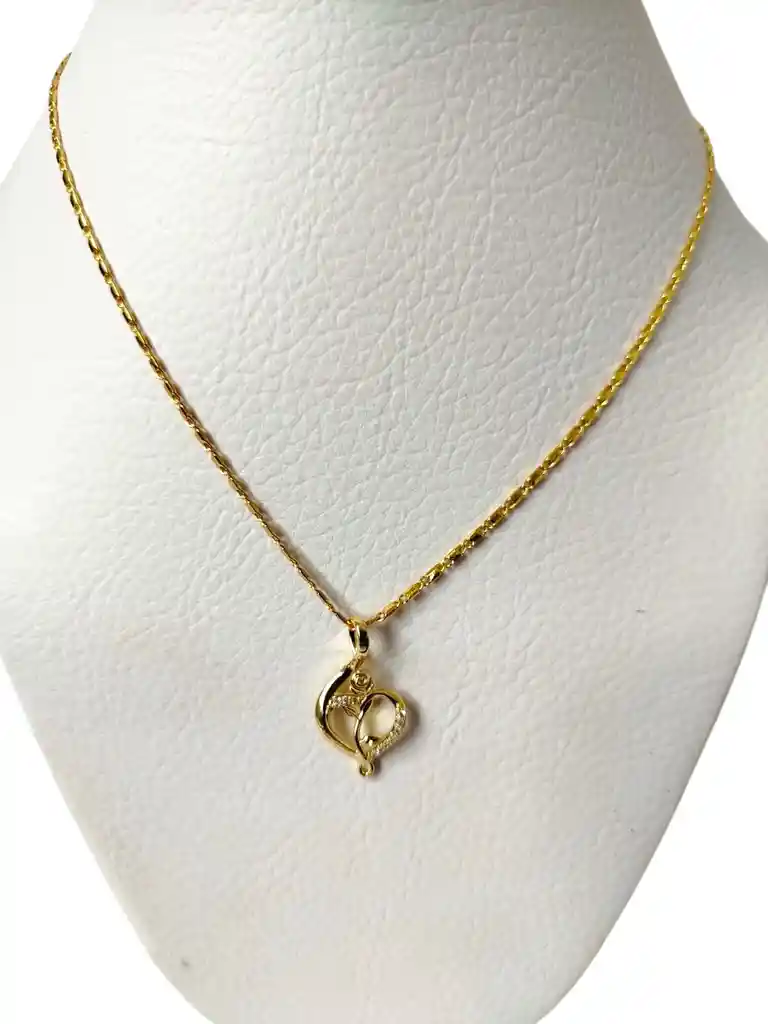 Cadena Dorado Nota Con Flor