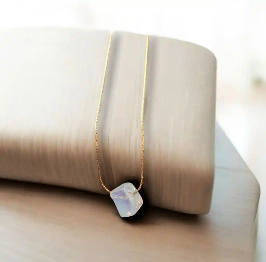 Collar En Opalo Natural