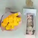 Combo Ramo Rosas Amarillas Y Fresas Cubiertas De Chocolate